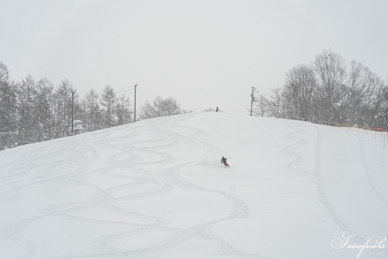 美唄国設スキー場　12月観測史上最深の積雪量を観測した美唄へ。そして、再びの豪雪で全面パウダーゲレンデに！